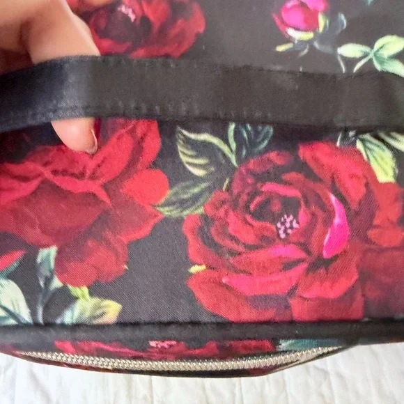 Floral Black and Red Cosmetic Bag Set - Picture 3 of 9
